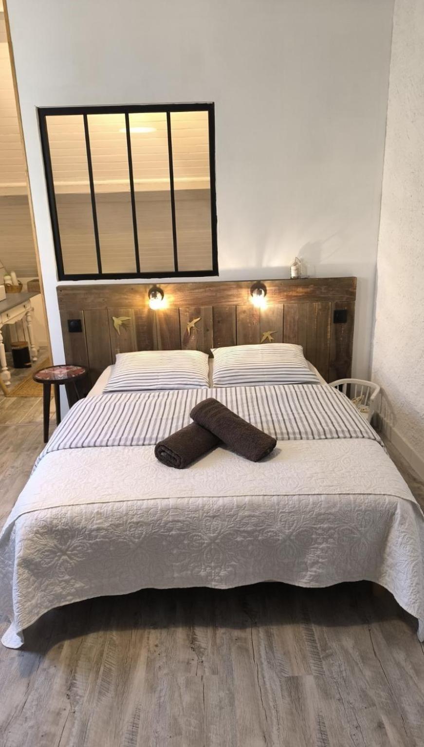 Chambre Telma 2 Pers Avec Piscine "Mon Lit Au Pre" Couples Ou Femmes Seulement Pontours Exterior photo